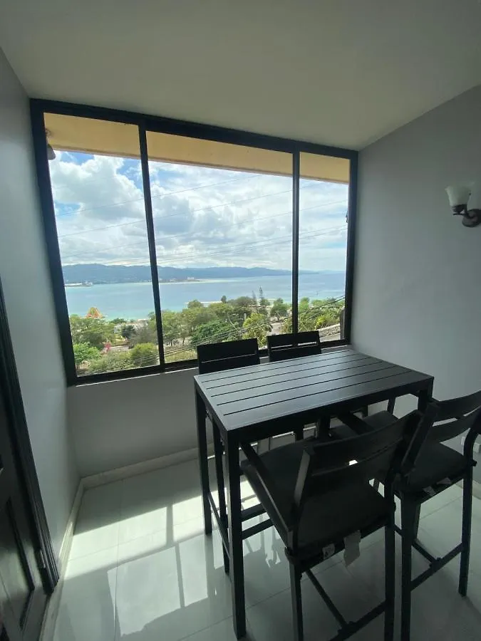 K&S Seaview Luxury Apartment Montego Bay Jamaika